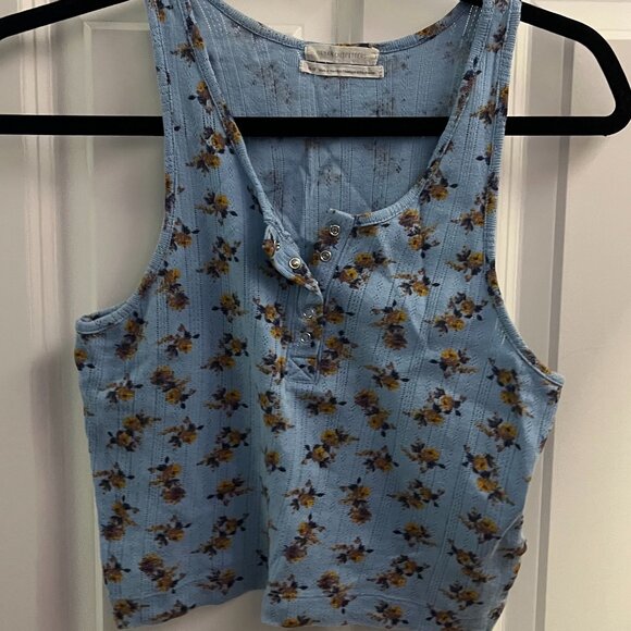 Cute Vintage Feel Urban Outfitters Tank - Picture 1 of 3